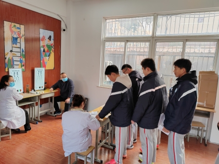 2.jpg