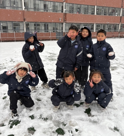 第一场雪.jpg